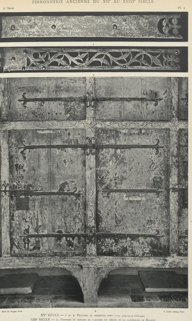 An illustration from Documents de ferronnerie ancienne du XIIe au XVIIIe siècle : recueil de 40 planches comprenant plus de 100 documents de ferronnerie monumentale et de serrurerie fine ..., 1922, leaf 13