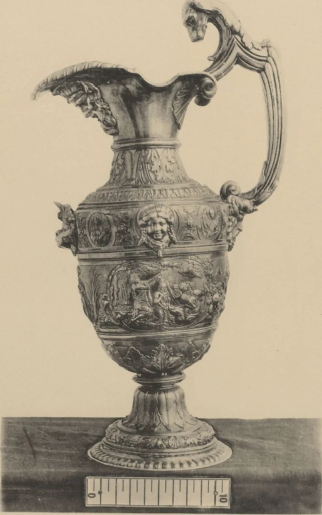 An illustration from Auswahl von kunstgewerblichen Gegenständen aus der retrospectiven Ausstellung der allgemeinen Landes- und Jubiläums-Ausstellung in Prag 1891, 1892, leaf 112
