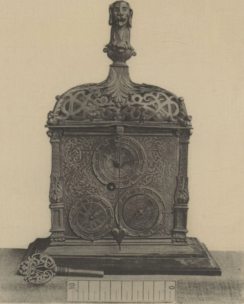 An illustration from Auswahl von kunstgewerblichen Gegenständen aus der retrospectiven Ausstellung der allgemeinen Landes- und Jubiläums-Ausstellung in Prag 1891, 1892, leaf 132