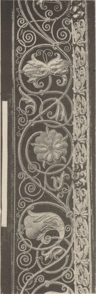 An illustration from Auswahl von kunstgewerblichen Gegenständen aus der retrospectiven Ausstellung der allgemeinen Landes- und Jubiläums-Ausstellung in Prag 1891, 1892, leaf 42