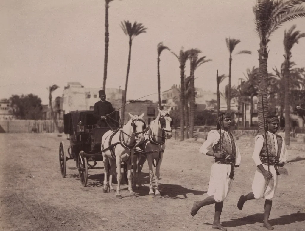 An illustration from [Album of Egyptian and Turkish photographs. Volume 2 / assembled by Rudolf H. and Lulu Reinhart in 1906 on their wedding trip], 1906, leaf 15
