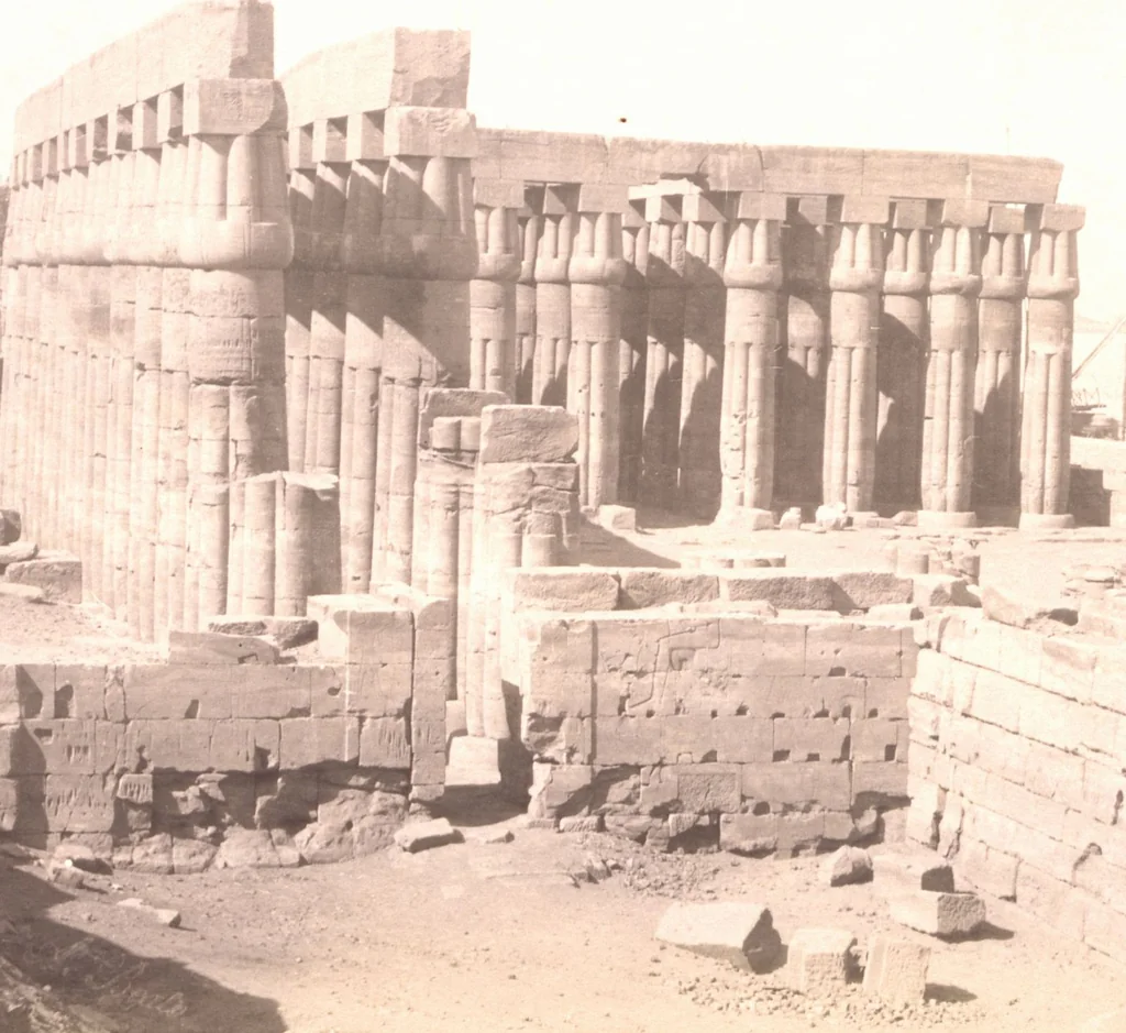 An illustration from [Album of Egyptian and Turkish photographs. Volume 2 / assembled by Rudolf H. and Lulu Reinhart in 1906 on their wedding trip], 1906, leaf 46