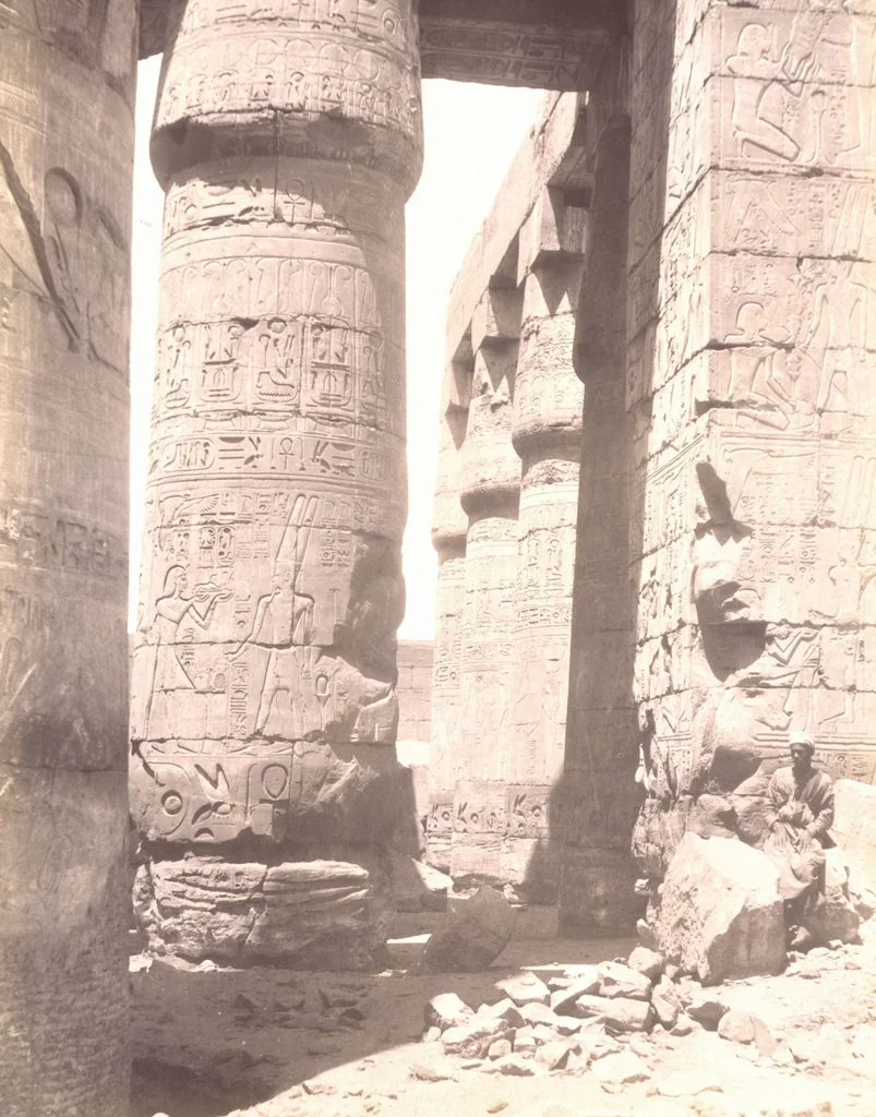 An illustration from [Album of Egyptian and Turkish photographs. Volume 2 / assembled by Rudolf H. and Lulu Reinhart in 1906 on their wedding trip], 1906, leaf 62