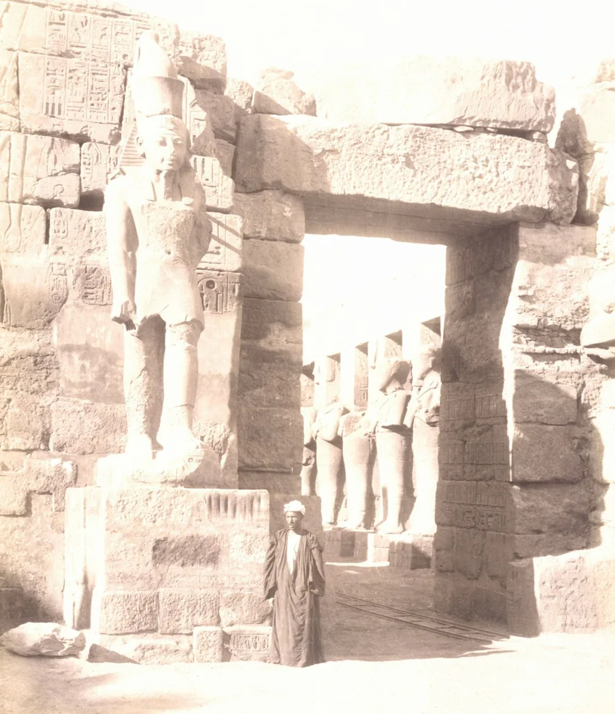 An illustration from [Album of Egyptian and Turkish photographs. Volume 2 / assembled by Rudolf H. and Lulu Reinhart in 1906 on their wedding trip], 1906, leaf 66