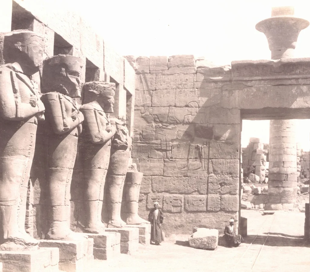 An illustration from [Album of Egyptian and Turkish photographs. Volume 2 / assembled by Rudolf H. and Lulu Reinhart in 1906 on their wedding trip], 1906, leaf 67