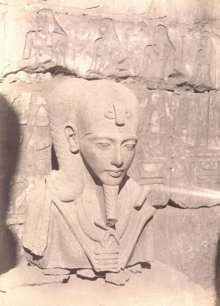 An illustration from [Album of Egyptian and Turkish photographs. Volume 2 / assembled by Rudolf H. and Lulu Reinhart in 1906 on their wedding trip], 1906, leaf 73