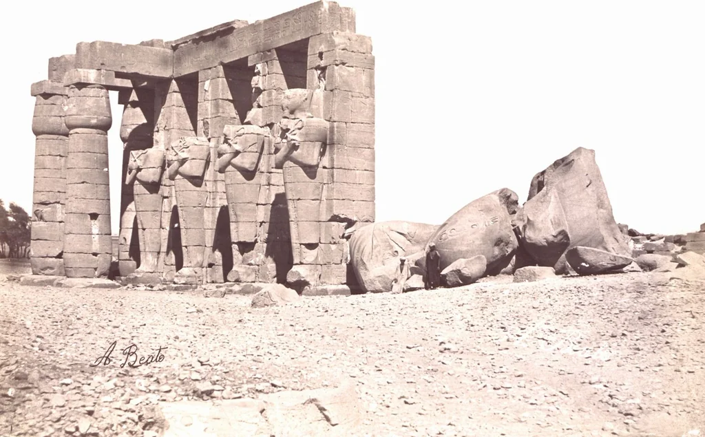 An illustration from [Album of Egyptian and Turkish photographs. Volume 2 / assembled by Rudolf H. and Lulu Reinhart in 1906 on their wedding trip], 1906, leaf 92