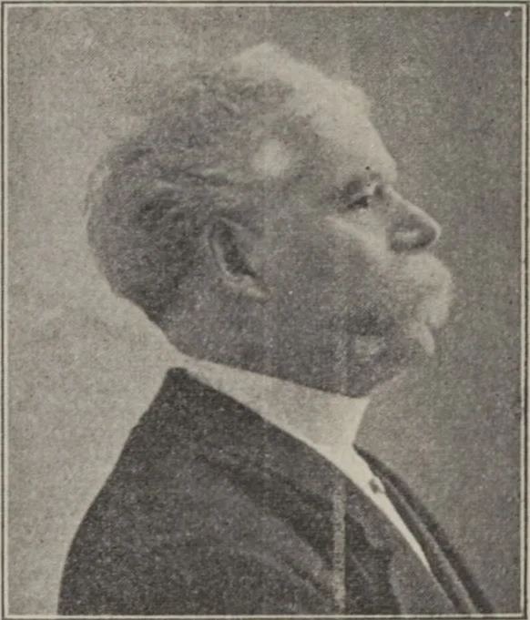 An illustration from Kalauz és képes targymutató : nemzetközi kiállitására, Hock János elöszavával, a müvészek életrajzát irta Szikszay Ferencz, 1901, leaf 44