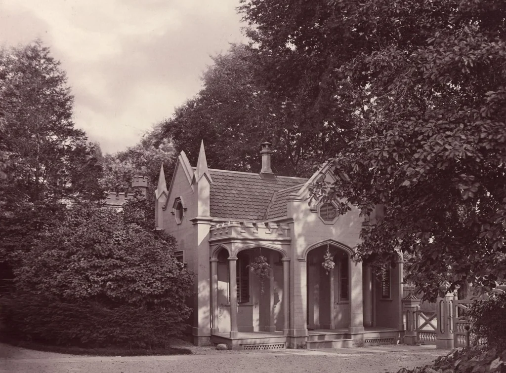 An illustration from "Bay Villa", the residence, on Staten Island, of Anson Phelps Stokes / photographs taken and assembled by the family, 1880, leaf 4