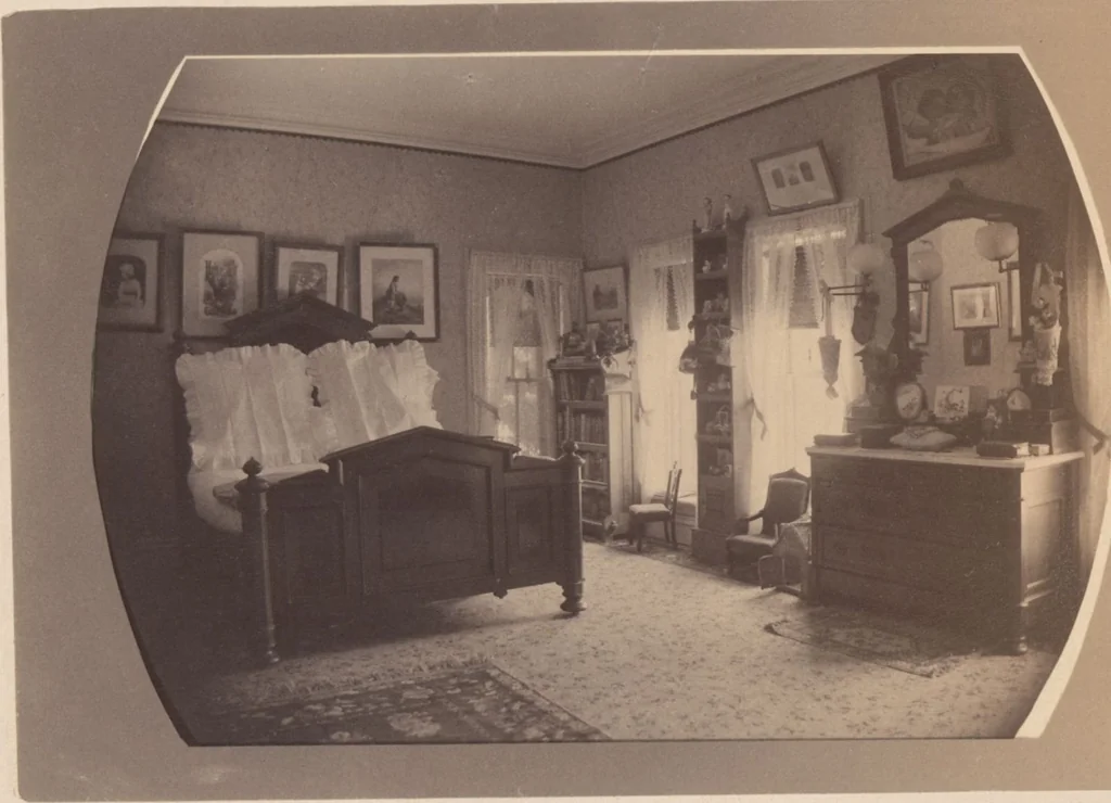An illustration from "Bay Villa", the residence, on Staten Island, of Anson Phelps Stokes / photographs taken and assembled by the family, 1880, leaf 43