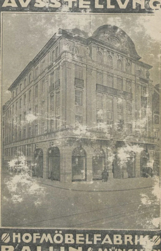 An illustration from Munich Ausstellung von Meisterwerken muhammedanischer Kunst 1910 : amtlicher Katalog, 1910, leaf 383
