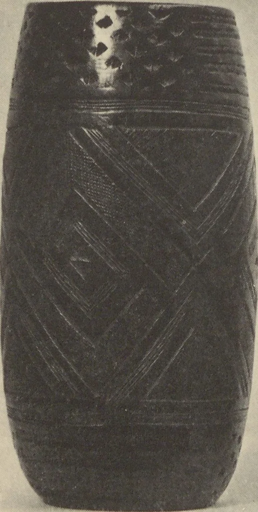 An illustration from Blondiau-Theatre Arts collection of primitive African art : on exhibition, February 7th to March 5th, 1927, The New Art Circle, 1927, leaf 20