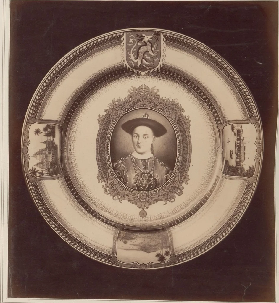 An illustration from A descriptive catalogue of a collection of royal historical porcelain, designed and painted in Europe during the eleven years beginning 1878 and ending 1889 : holograph and photographs, [189-?] / by J.S. Potter, 1878, leaf 31