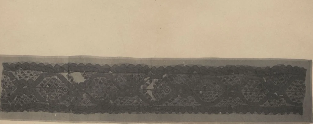 An illustration from Frank J. Gould : Photographs, [ca. 1910], 1910, leaf 2