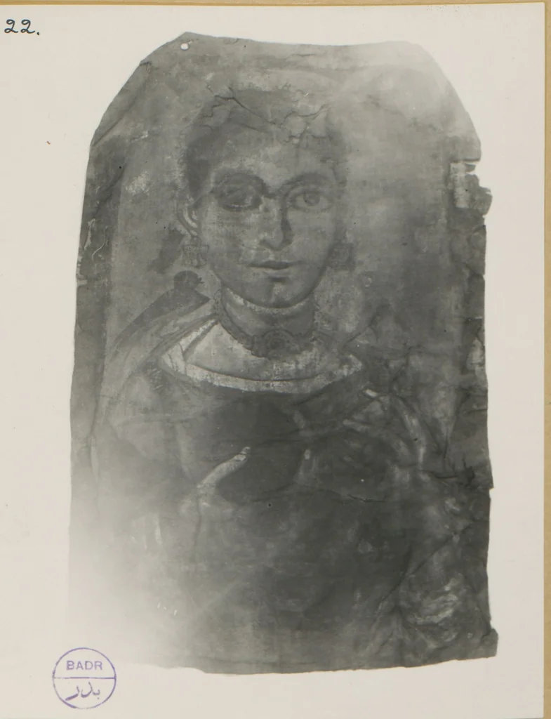 An illustration from Selective catalogue of Egyptian antiquities from the collection of Sayed Pasha Khashaba, Assiut, Upper Egypt William C. Hayes, 1931, leaf 53