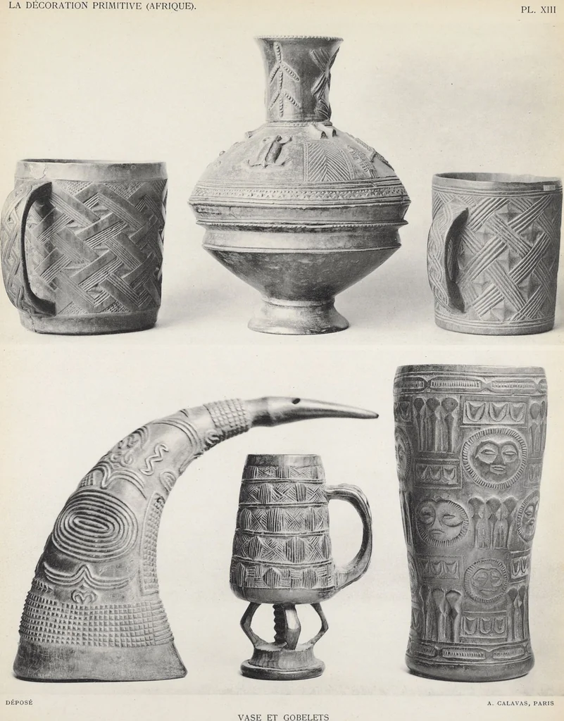 An illustration from La decoration primitive : Afrique : quarante-deux planches accompagnées d'une préface et d'une table descriptive / P.-C. Lepage, 1922, leaf 38