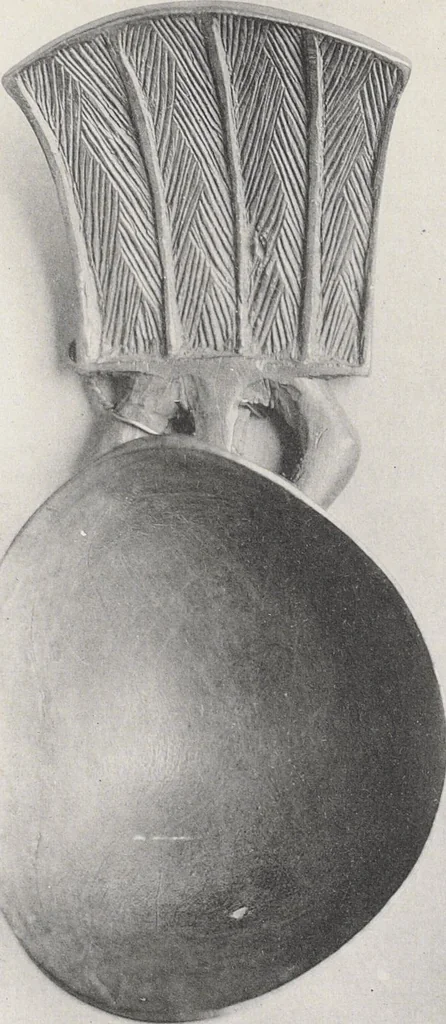 An illustration from La decoration primitive : Afrique : quarante-deux planches accompagnées d'une préface et d'une table descriptive / P.-C. Lepage, 1922, leaf 44