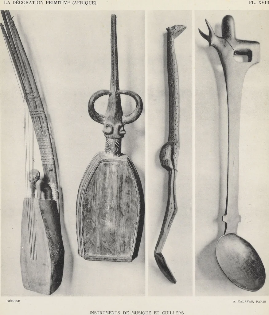 An illustration from La decoration primitive : Afrique : quarante-deux planches accompagnées d'une préface et d'une table descriptive / P.-C. Lepage, 1922, leaf 48