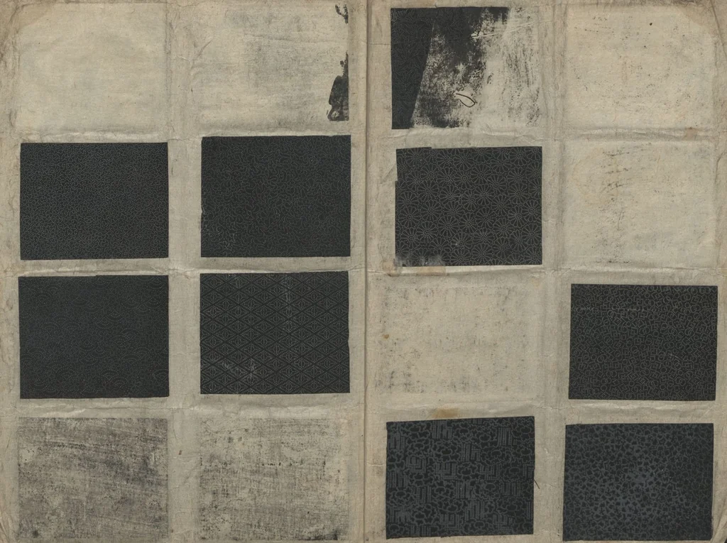 An illustration from Book of Designs (Kame jirushi Shin Komon hon chō 亀印 新小紋本帳 ), 1680, leaf 3