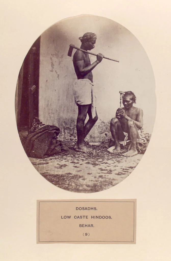 An illustration from The people of India : A series of photographic illustrations, with descriptive letterpress, of the races and tribes of Hindustan, originally prepared under the authority of the government of India, and reproduced, 1868, leaf 11