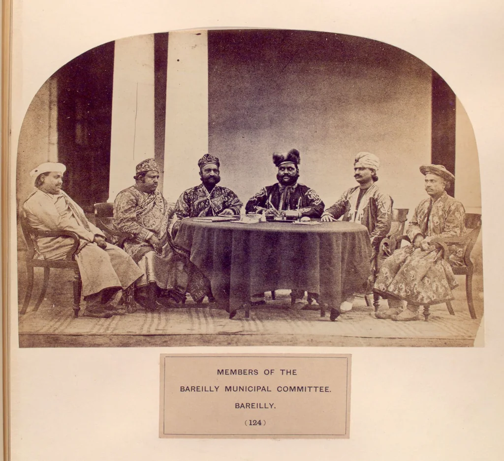 An illustration from The people of India : A series of photographic illustrations, with descriptive letterpress, of the races and tribes of Hindustan, originally prepared under the authority of the government of India, and reproduced, 1868, leaf 131