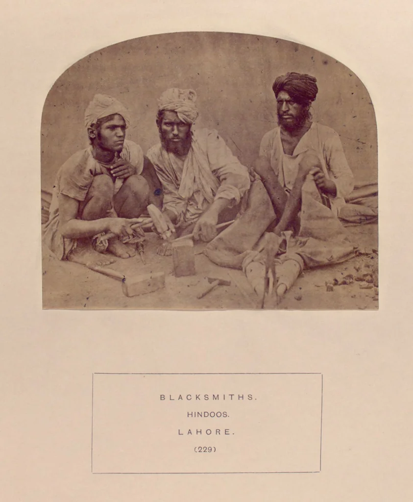 An illustration from The people of India : A series of photographic illustrations, with descriptive letterpress, of the races and tribes of Hindustan, originally prepared under the authority of the government of India, and reproduced, 1868, leaf 238