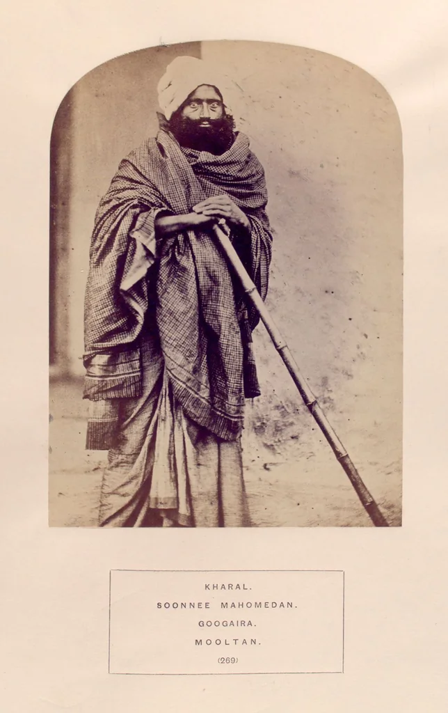 An illustration from The people of India : A series of photographic illustrations, with descriptive letterpress, of the races and tribes of Hindustan, originally prepared under the authority of the government of India, and reproduced, 1868, leaf 275