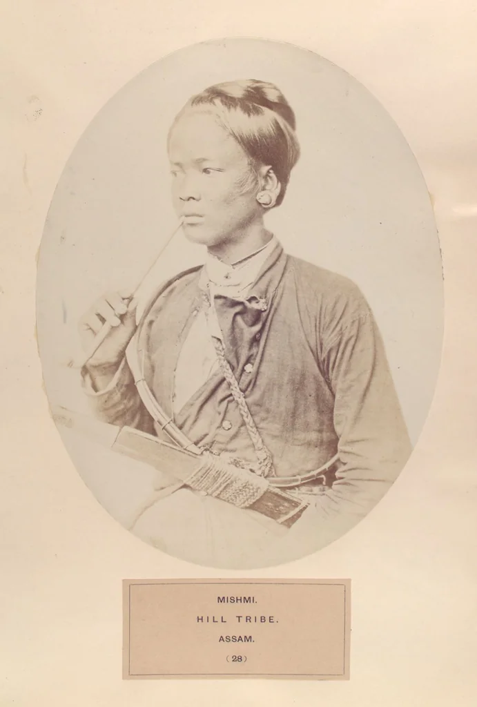An illustration from The people of India : A series of photographic illustrations, with descriptive letterpress, of the races and tribes of Hindustan, originally prepared under the authority of the government of India, and reproduced, 1868, leaf 30