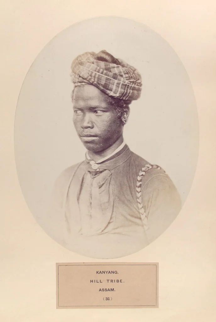 An illustration from The people of India : A series of photographic illustrations, with descriptive letterpress, of the races and tribes of Hindustan, originally prepared under the authority of the government of India, and reproduced, 1868, leaf 33