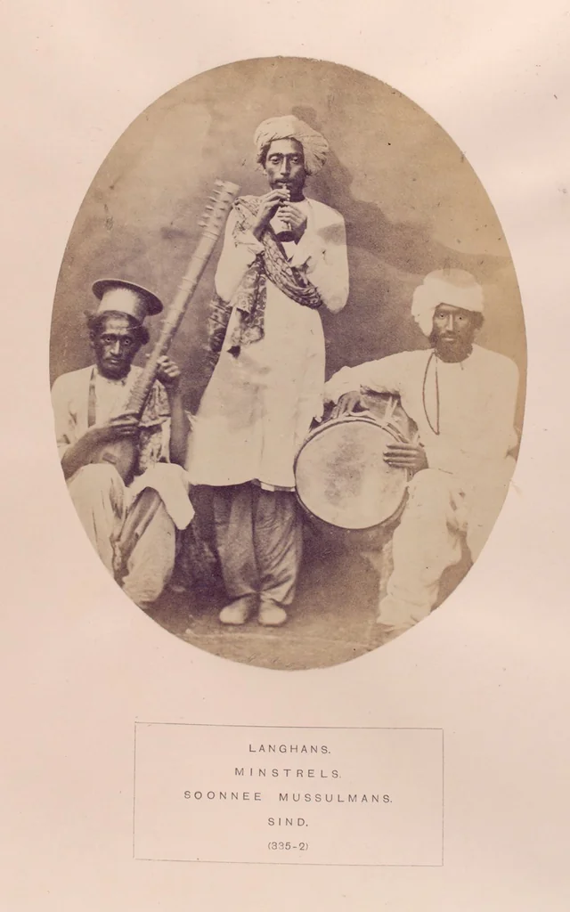 An illustration from The people of India : A series of photographic illustrations, with descriptive letterpress, of the races and tribes of Hindustan, originally prepared under the authority of the government of India, and reproduced, 1868, leaf 349