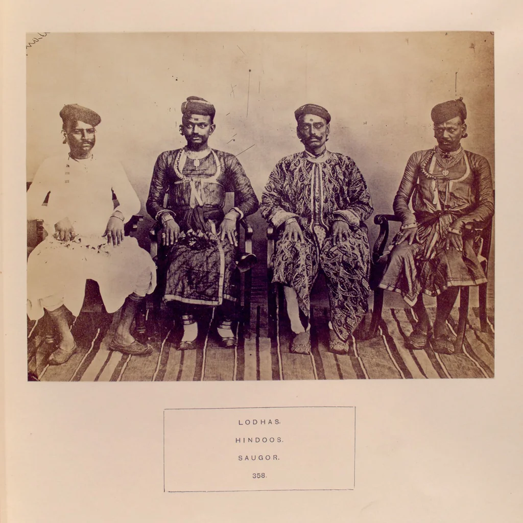 An illustration from The people of India : A series of photographic illustrations, with descriptive letterpress, of the races and tribes of Hindustan, originally prepared under the authority of the government of India, and reproduced, 1868, leaf 375