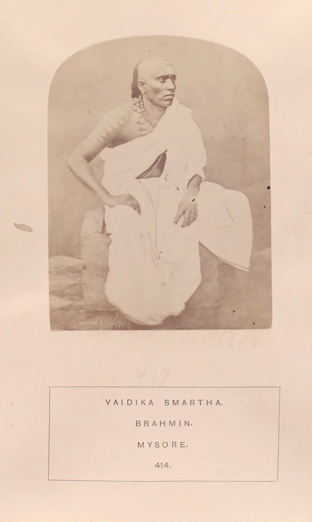 An illustration from The people of India : A series of photographic illustrations, with descriptive letterpress, of the races and tribes of Hindustan, originally prepared under the authority of the government of India, and reproduced, 1868, leaf 432