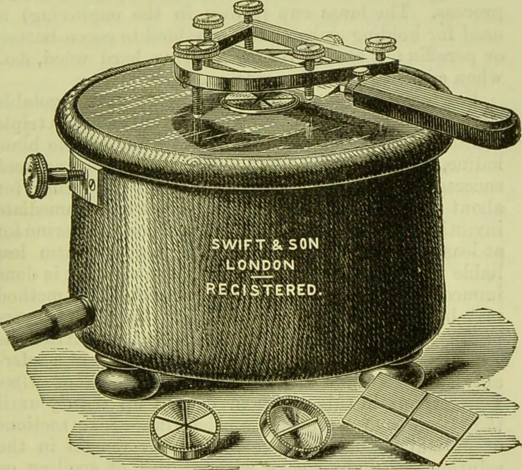An illustration from The microscope : its history, construction, and application, being a familiar introduction to the use of the instrument, and the study of microscopical science / by Jabez Hogg ; with upwards of five hundred engravings, and coloured illustrations by Tuffen West., 1890, leaf 267