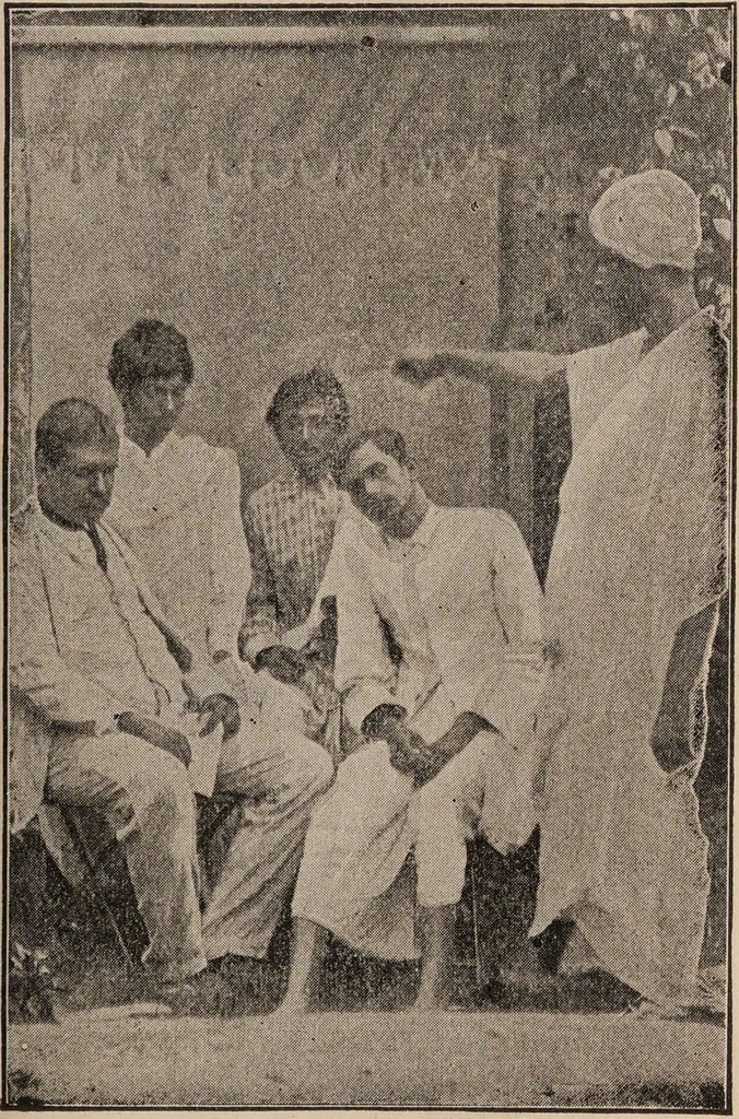 An illustration from Hindoo hypnotism : some startling information relative to a most marvellous course in hypnotism / American College of Sciences, 416-420 Walnut Street, Philadelphia., 1900, leaf 3