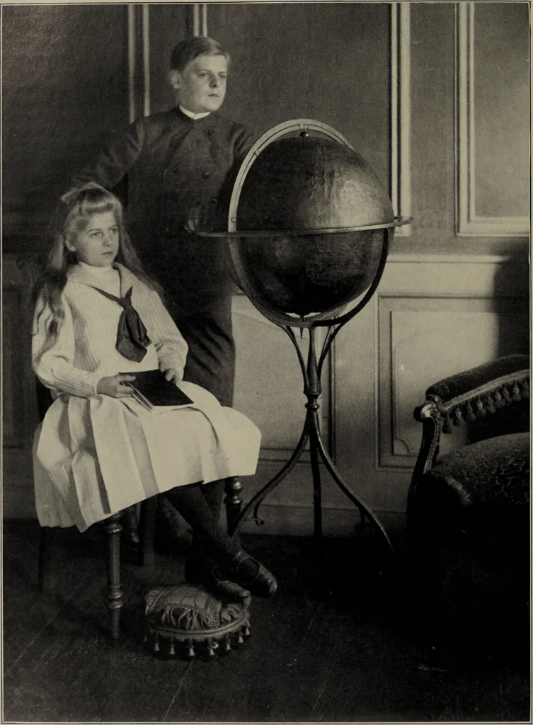 An illustration from Martin Behaim, his life and his globe / by E.G. Ravenstein ; with a facsimile of the globe printed in colours, eleven maps and seventeen illustrations., 1908, leaf 78