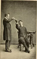 An illustration from Magnetismus und Hypnotismus; eine Darstellung dieses Gebietes, mit besonderer Berücksichtigung der Beziehungen zwischen dem mineralischen Magnetismus, dem sogenannten thierischen Magnetismus und dem Hypnotismus (1895)