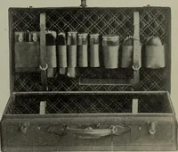 An illustration from 1905 catalogue : the gold and silversmiths (1905)