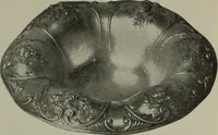An illustration from 1905 catalogue : the gold and silversmiths (1905)
