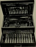 An illustration from 1905 catalogue : the gold and silversmiths (1905)