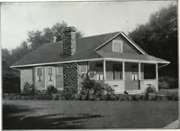 An illustration from A plan book of Harris homes. (1918)
