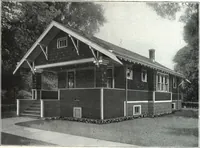 An illustration from A plan book of Harris homes. (1918)