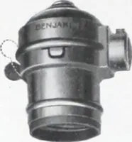An illustration from Benjamin Electric Mfg. Co., manufacturers, wireless clusters and lighting specialties. (1912)