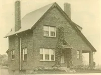 An illustration from Brick homes (1922)