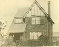 An illustration from Brick homes (1922)
