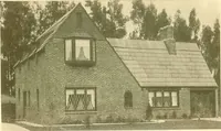 An illustration from Brick homes (1922)