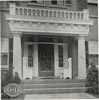 Picture 62 of 216 from Catalog of garden furniture, arbors, pergolas, gateways, trellises, fences, etc. (1920), leaf 33