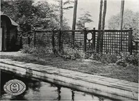 Picture 175 of 216 from Catalog of garden furniture, arbors, pergolas, gateways, trellises, fences, etc. (1920), leaf 89