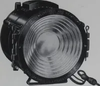 An illustration from Crouse-Hinds imperial arc headlights and imperial incandescent headlights. (1916)