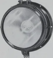 An illustration from Crouse-Hinds imperial arc headlights and imperial incandescent headlights. (1916)