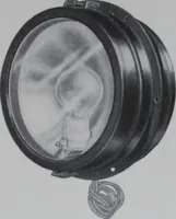 An illustration from Crouse-Hinds imperial arc headlights and imperial incandescent headlights. (1916)